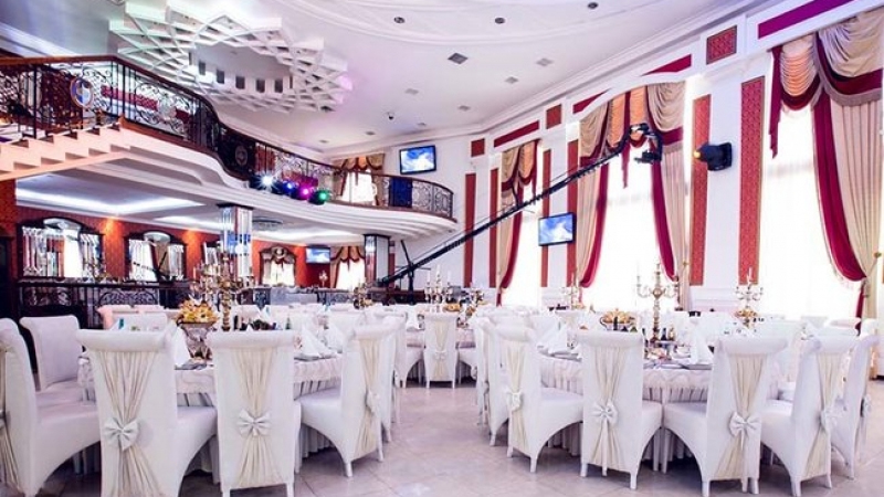 Bu şadlıq sarayı bağlandı