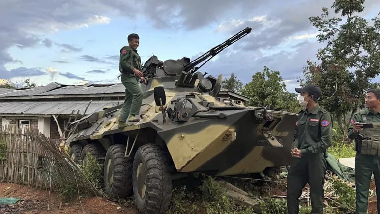 Çin Myanmada xunta administrasiyası və üsyançı silahlı qrupları bir araya gətirib