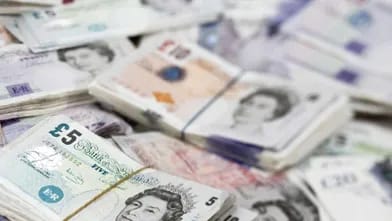 İngiltərədə illik inflyasiya 3,9 faizə düşüb