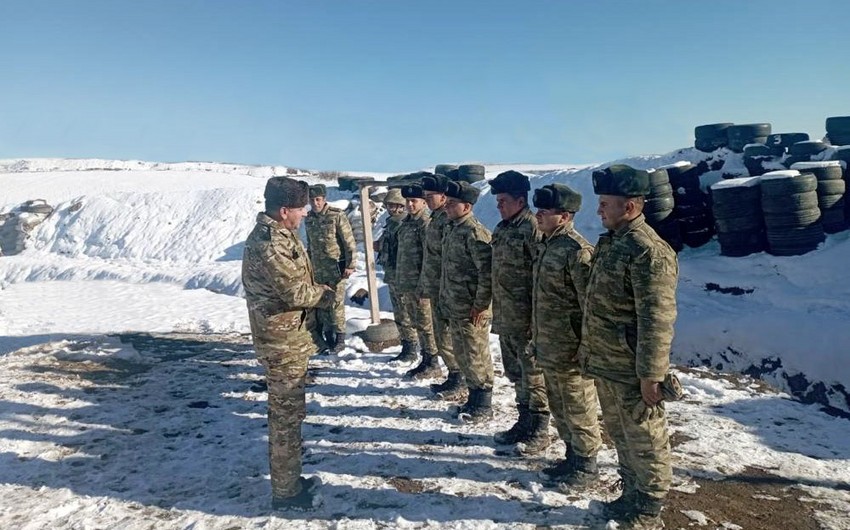 Müdafiə Nazirliyinin nümayəndələri azad edilmiş ərazilərdəki hərbi bölmələrdə olublar