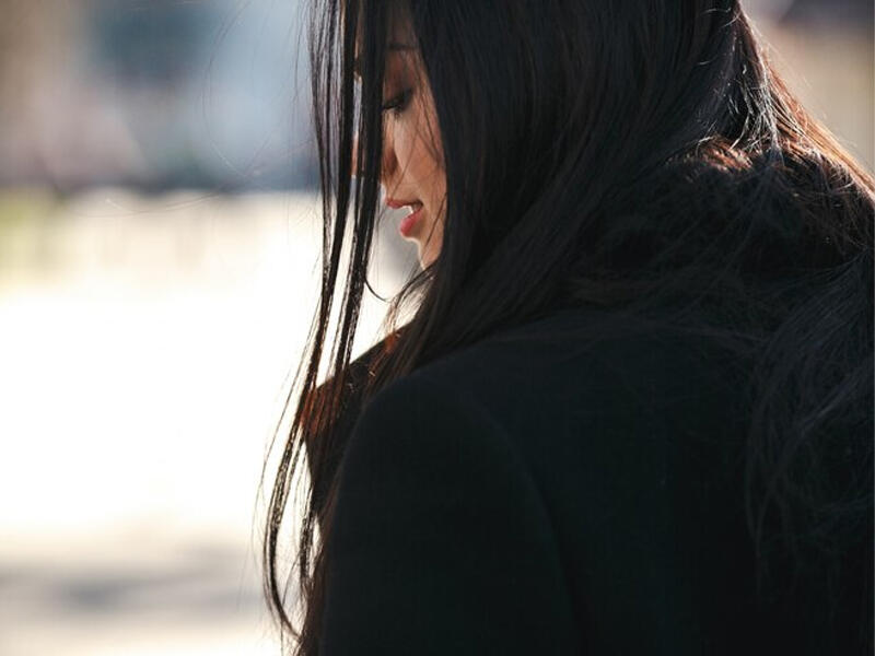 Xəzər TV-yə çıxan qadın gerçəyi illər sonra öyrəndi - Bakıda evdən qaçan qızı birlikdə yaşadığı kişi ilə...