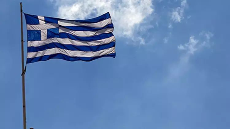 Yunanıstanda hərbi təlim təyyarəsi qəzaya uğrayıb