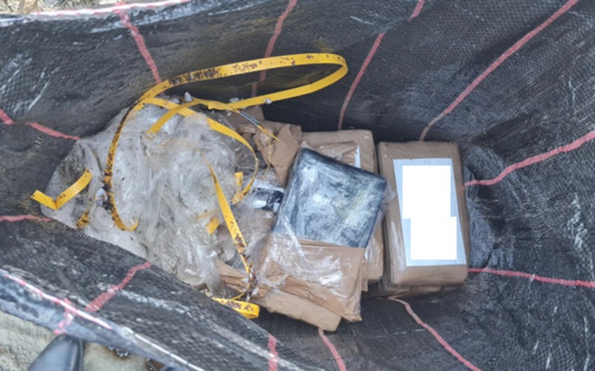 Avstraliya çimərliklərində 120 kiloqramdan çox narkotik tapılıb