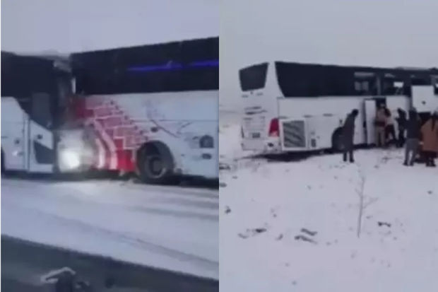 Qarsda yol-nəqliyyat hadisəsi baş verib, ölənlər və yaralananlar var - VİDEO