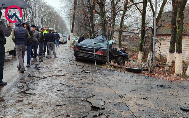 Lənkəranda ağır qəza, iş adamı öldü - Foto