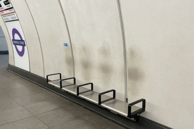 London metrosunda “kabus izləri” peyda olub - FOTO