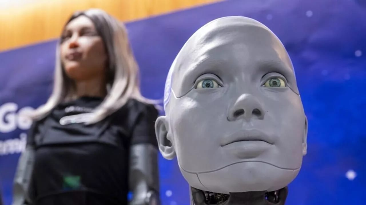 IMF: Süni intellekt gələcəkdə insanların 40 faizini yerindən qoya bilər