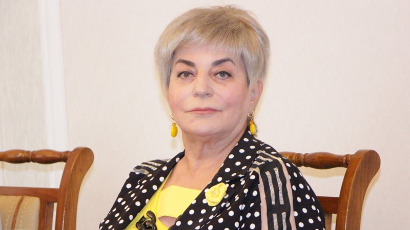 Əminə Yusifqızının həyat yoldaşı vəfat etdi