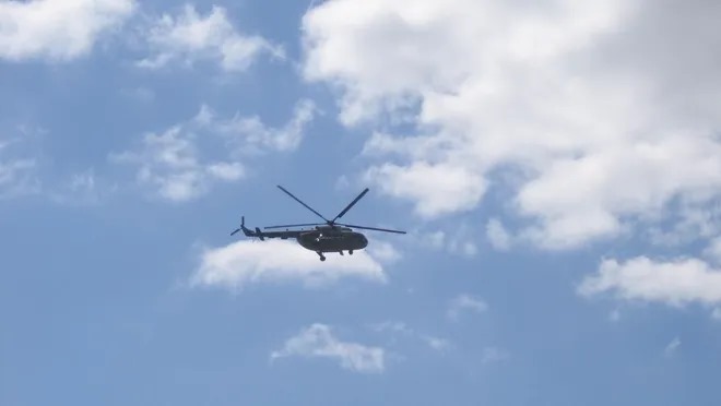 Qırğızıstanda hərbi helikopter qəzaya uğrayıb: 1 ÖLÜ 8 YARALI VAR