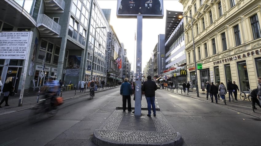 Almaniya iqtisadiyyatı keçən il 0,3 faiz kiçildi