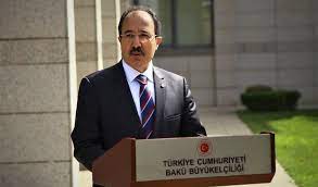 Türkiyənin Azərbaycandakı səfirliyində bayraqlar yarıya endirilib