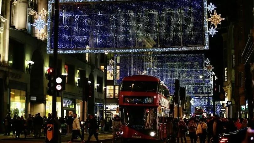 Böyük Britaniyada xidmət sektoru inkişaf edib