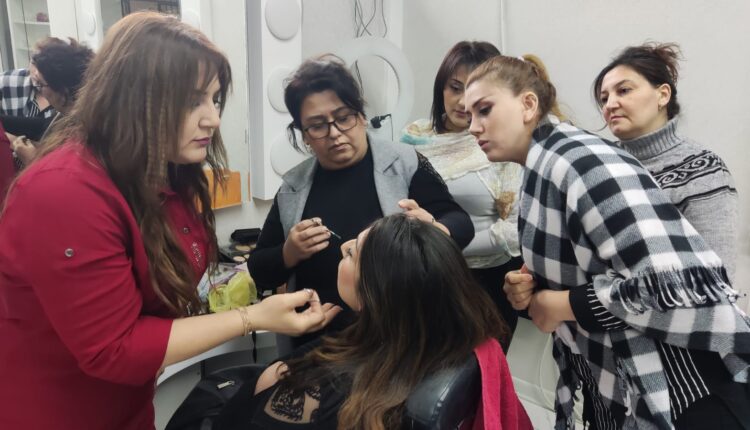 Mingəçevirdə 21 işsiz gənc ana usta yanında peşə bacarıqları qazanmağa başlayıb