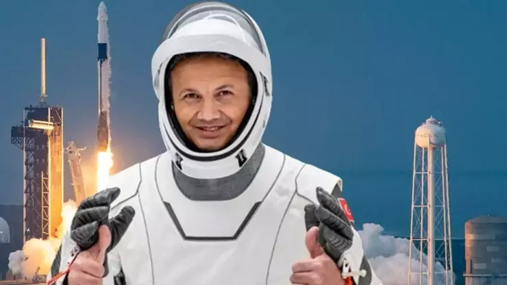 Alper Gezeravcı ISS-dəki ilk günlərindən danışıb