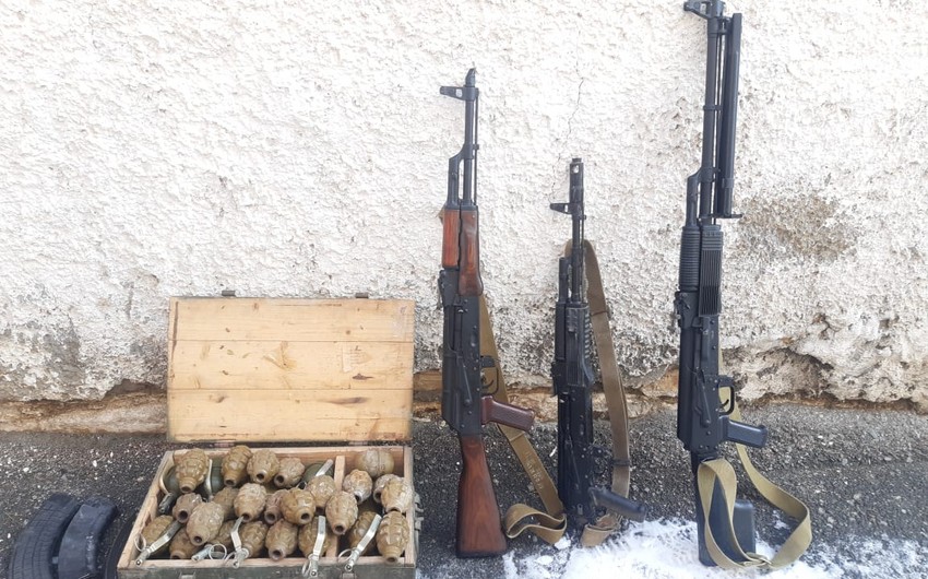 Kəlbəcərdə pulemyot, avtomat və əl qumbaraları tapılıb