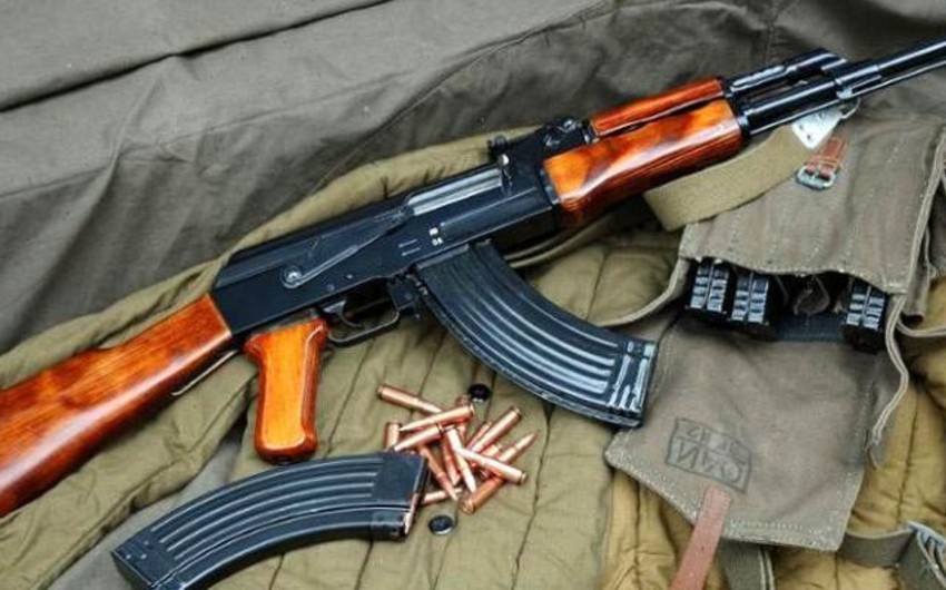 Qubada avtomat satmaq istəyən şəxsdən narkotik aşkarlanıb