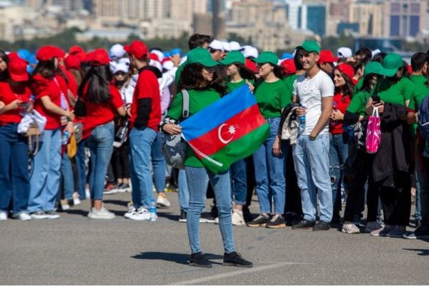 Azərbaycanda gənclərin sayı açıqlandı