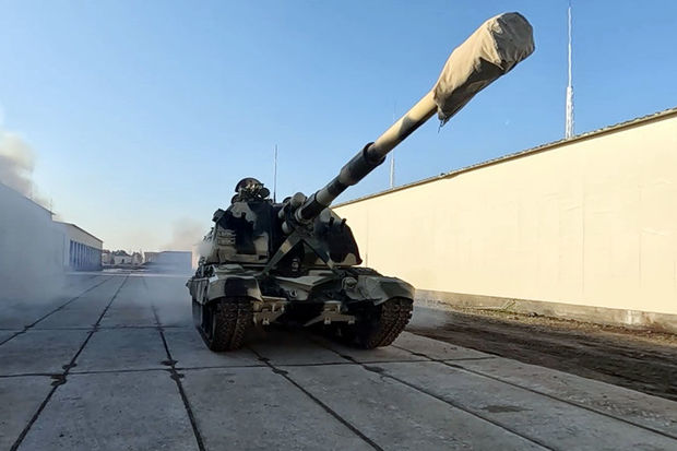Texnika və artilleriya qurğuları həyəcan siqnalı ilə döyüş tətbiqinə hazırlandı - Təlimdən VİDEO
