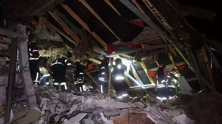 Rusiya Xarkovdakı oteli hədəfə alıb