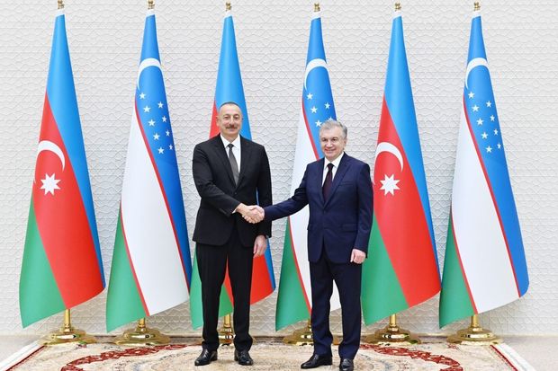 Özbəkistan Prezidenti Şavkat Mirziyoyev İlham Əliyevi təbrik etdi