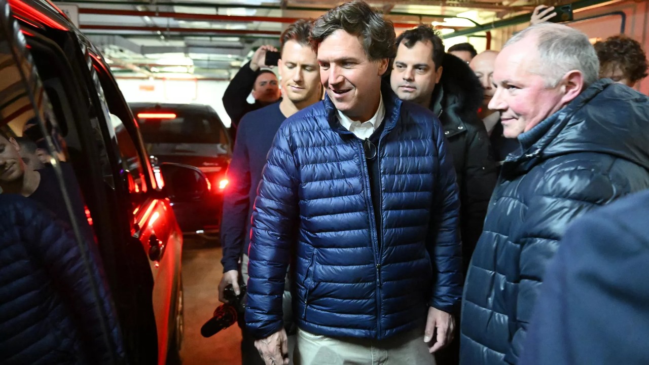 Amerikalı jurnalist Putinlə müsahibəsini yayımlayacağı zamanı açıqladı