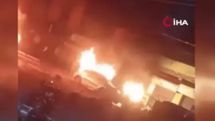 Hindistanda məscidin sökülməsi zamanı 4 adam həyatını itirdi