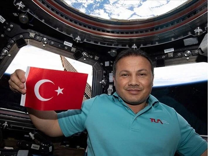 Türkiyəli astronavt Alper Gezeravcı bu gün Dünyaya qayıdır