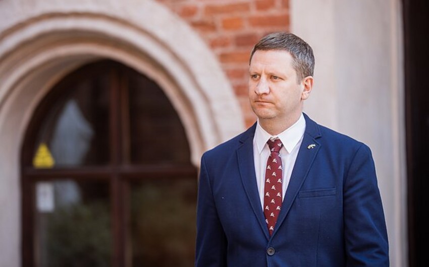 Rusiya daha bir avropalı nazir barəsində axtarış elan edib