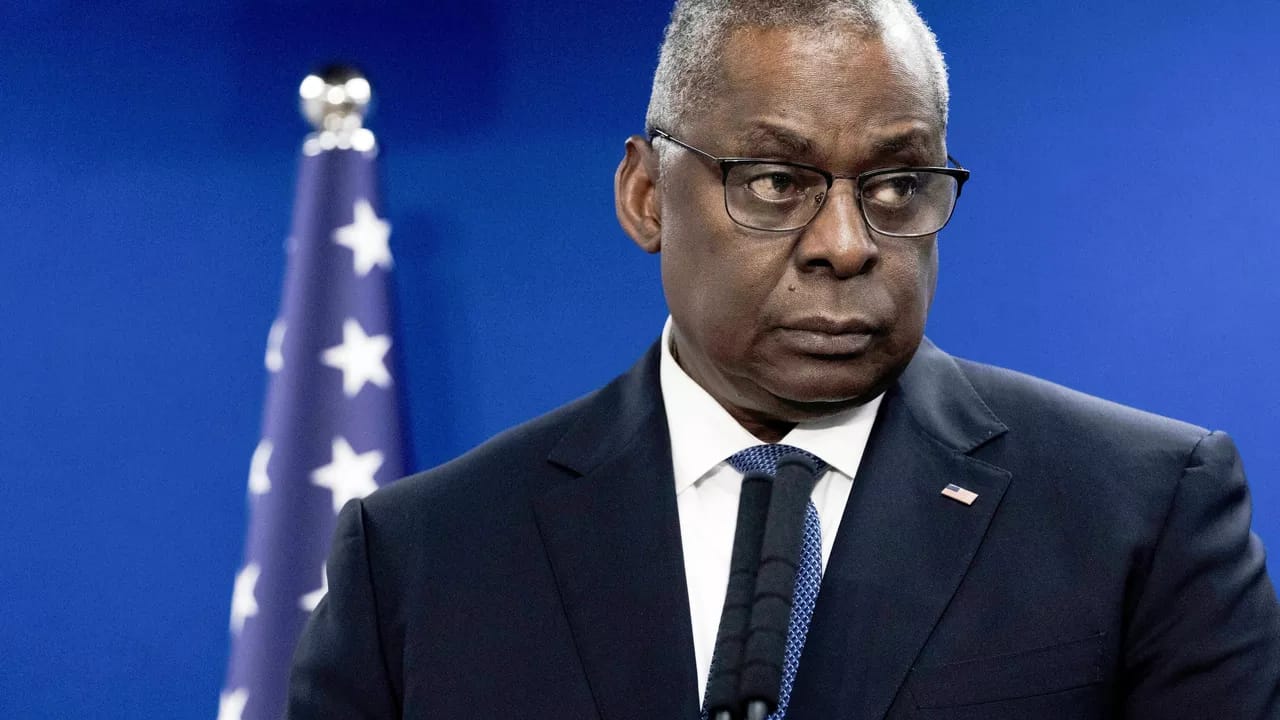 ABŞ-ın müdafiə naziri müalicə aldığı xəstəxanadan buraxılıb