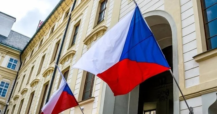 Çexiya yeni viza qərarı verib