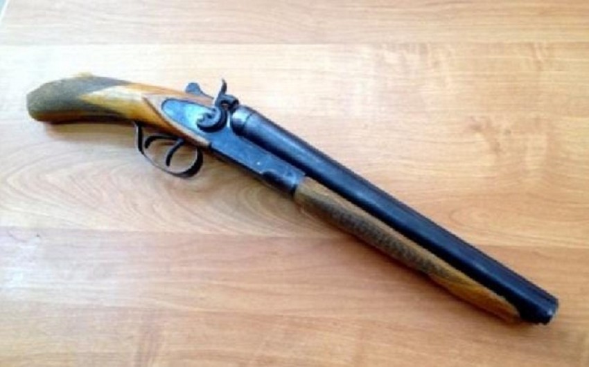 Şəmkir sakinində silah aşkarlanıb