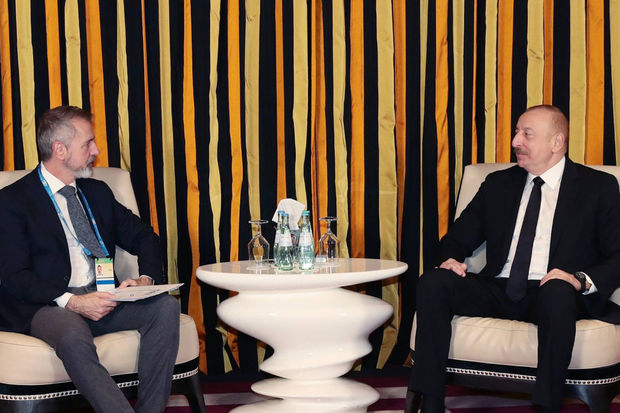 İlham Əliyev ilə “Indra” şirkətinin prezidentinin görüşü olub - FOTO