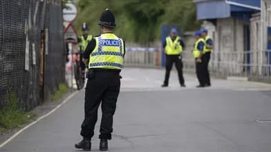 İngiltərədə 3 uşaq evdə ölü tapıldı