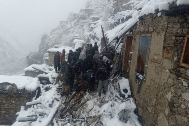 Əfqanıstanda torpaq sürüşməsi: Onlarla insan həlak olub - FOTO/VİDEO