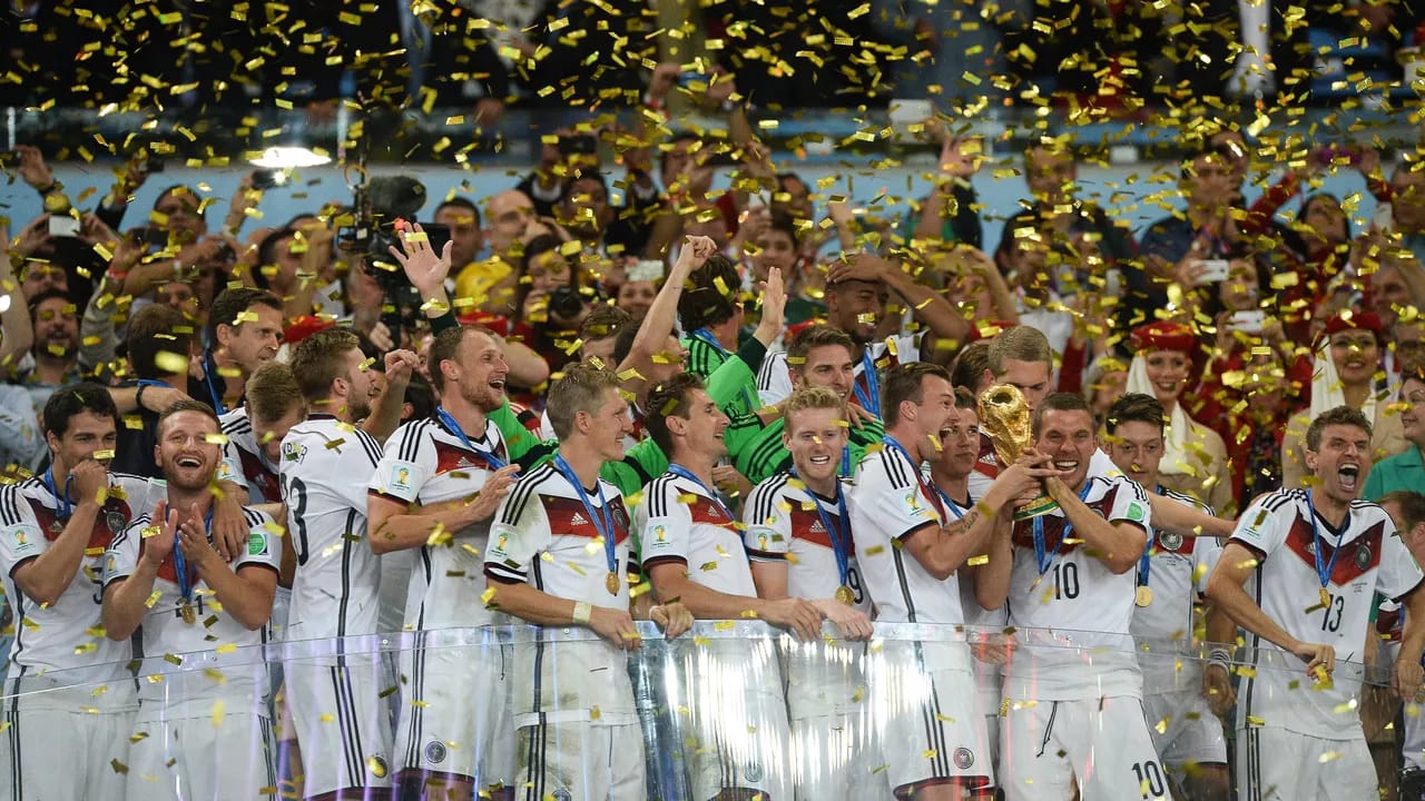 Almaniyanın əfsanəvi futbolçularından biri Andreas Brehme dünyasını dəyişdi