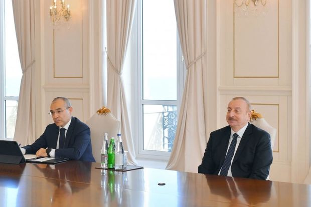 İlham Əliyev Alman İqtisadiyyatının Şərq Komitəsinin nümayəndə heyətini qəbul edib - YENİLƏNİB + FOTO