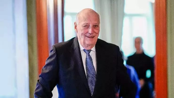 Norveç kralı Harald xəstəxanaya yerləşdirildi