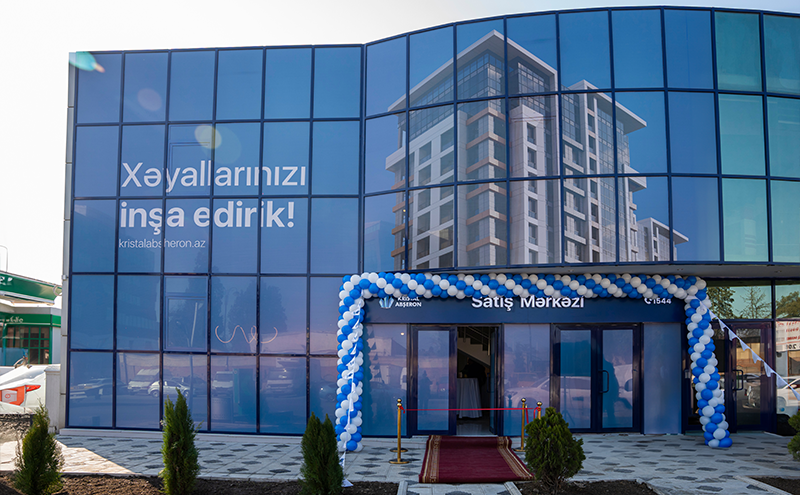 Kristal Abşerondan gəncəlilərə sürpriz