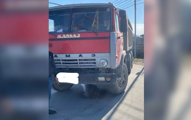 Sərxoş kişi “KamAZ”oğurladı, həbs edildi - Video