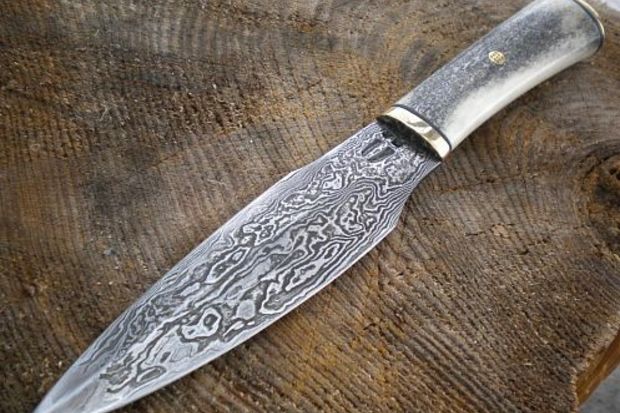 Narkotik satışını təklif edən şəxsə xəncərlə 13 zərbə vurdu