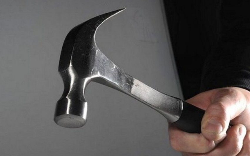 Çəkiclə Kapitoliyə girmək istəyən şəxs saxlanılıb