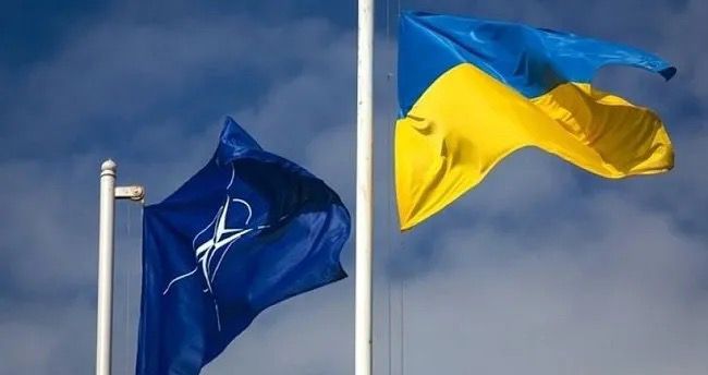 Polşa Ukraynada NATO-ya yaşıl işıq yandırdı