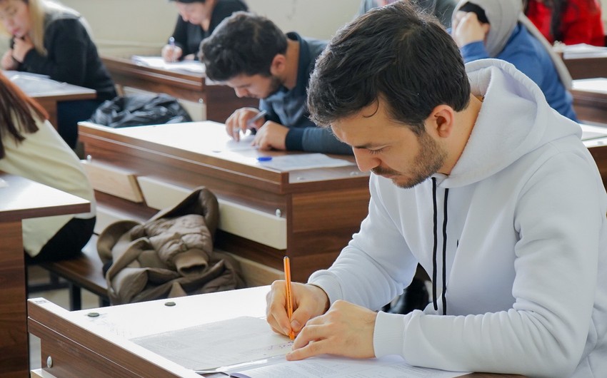 Xarici dillər üzrə fəlsəfə doktoru imtahanının nəticələri elan olunub