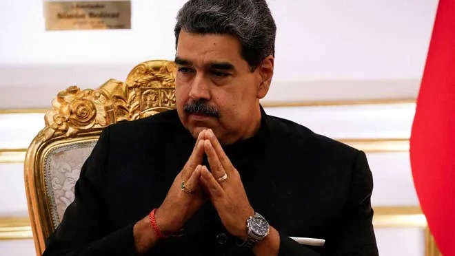 Venesuela hava məkanını Argentina üçün bağladı