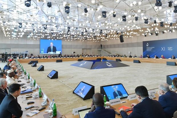 Bakıda XI Qlobal Bakı Forumu işə başlayıb, İlham Əliyev iştirak edib - YENİLƏNİB + FOTO