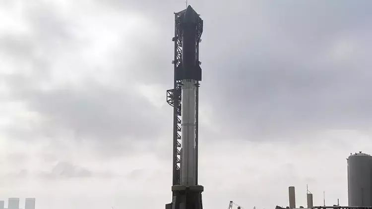 SpaceX-in Starship raketi 3-cü sınaq uçuşunda ilk dəfə orbitə çıxıb