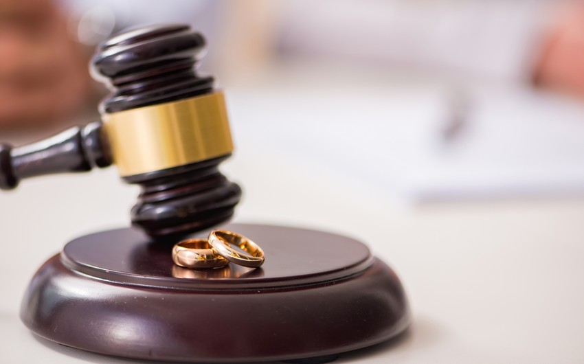 Azərbaycanda boşanmaların sayı artıb, nikahlar azalıb