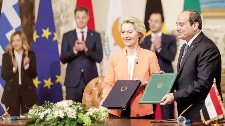 AB Misirlə razılaşdı: miqrasiyaya qarşı 7,4 milyard avro dəstək