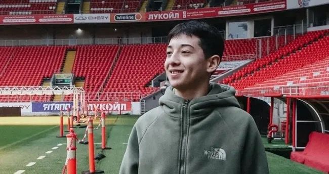 Rusiyanın  15 yaşlı qəhramı qəhrəmanı yüzlərlə insanın həyatını xilas etdi