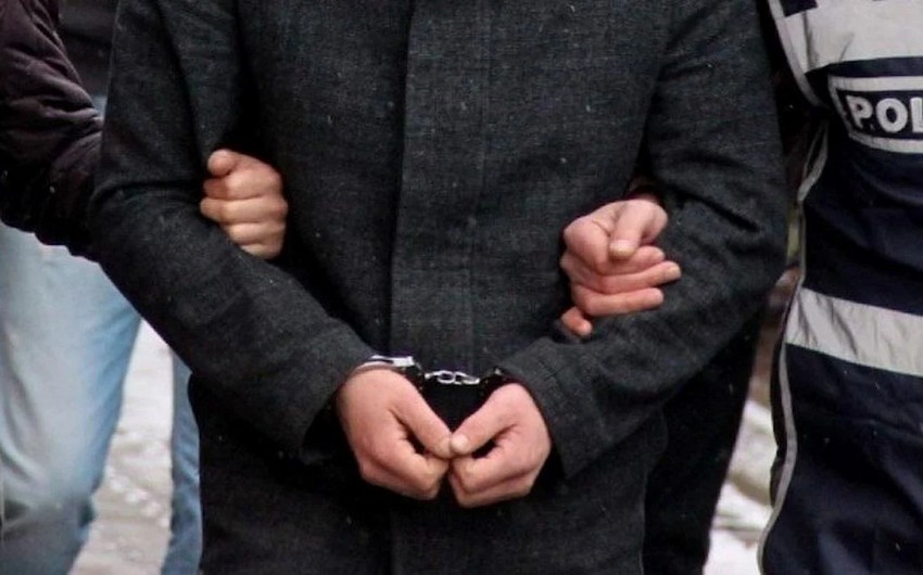 Türkiyə polisi İstanbulda İŞİD-ə qarşı əməliyyat keçirib, 17 nəfər saxlanılıb